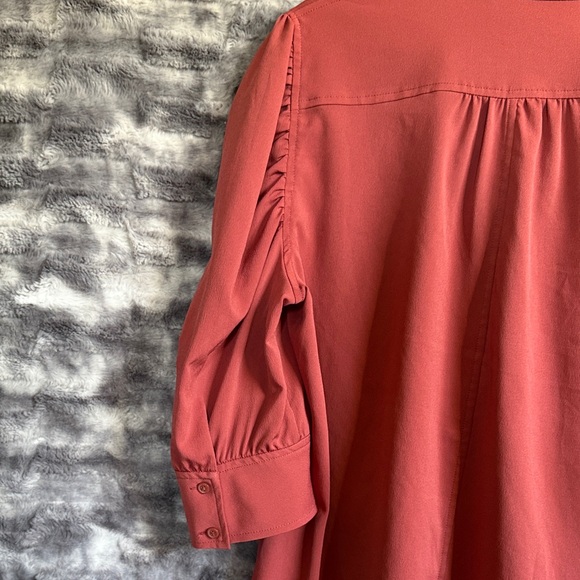 White House Black Market burnt orange three-quarter sleeve blouse - Picture 3 of 5